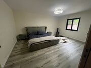 2nd master bedroom - 18242 Sylvan St House