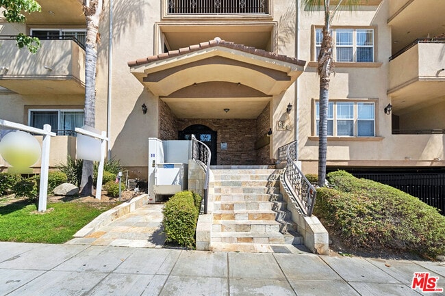 Photo - 650 E Palm Ave Unit 302