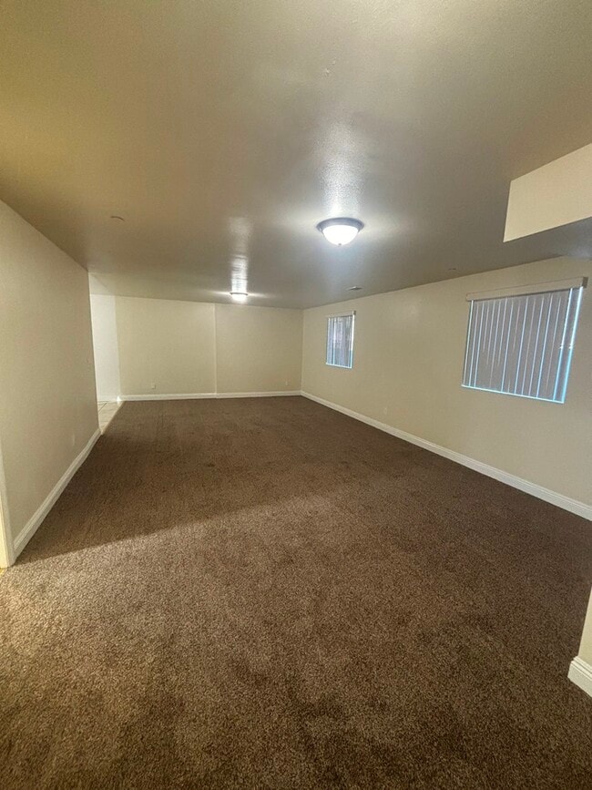 Photo - 155 W 77th St