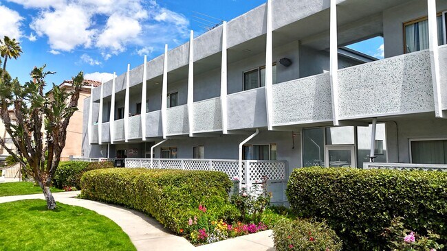 Corteen Apartments - Corteen Apartments