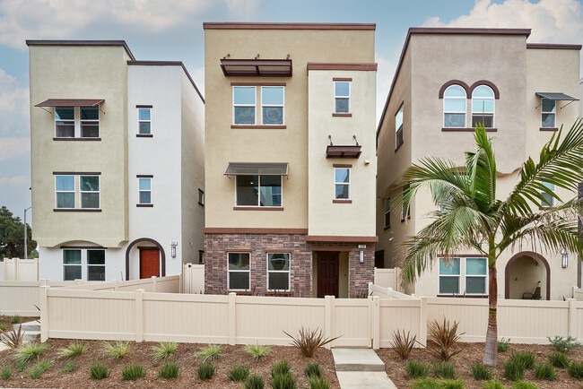 Building Photo - 729 Daniel Freeman Cir Rental