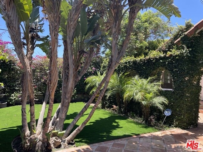 Photo - 401 Kings Rd