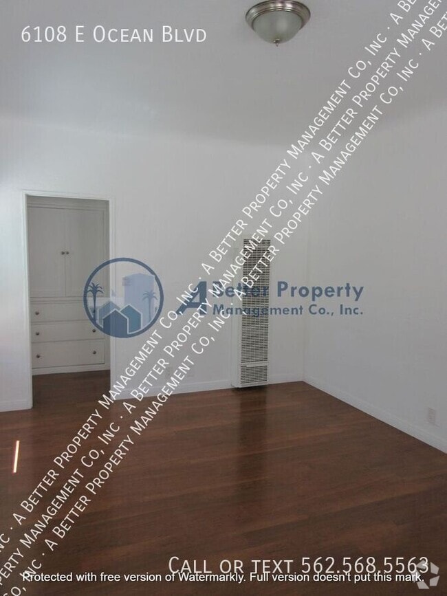Building Photo - 6108 E Ocean Blvd Rental