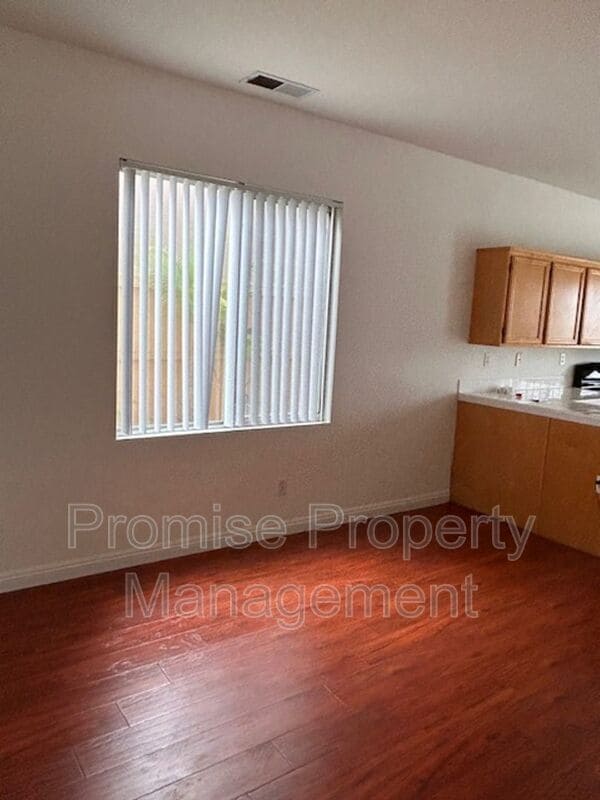 Photo - 1281 Avenida Amistad