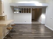 Photo - 652 Harper St
