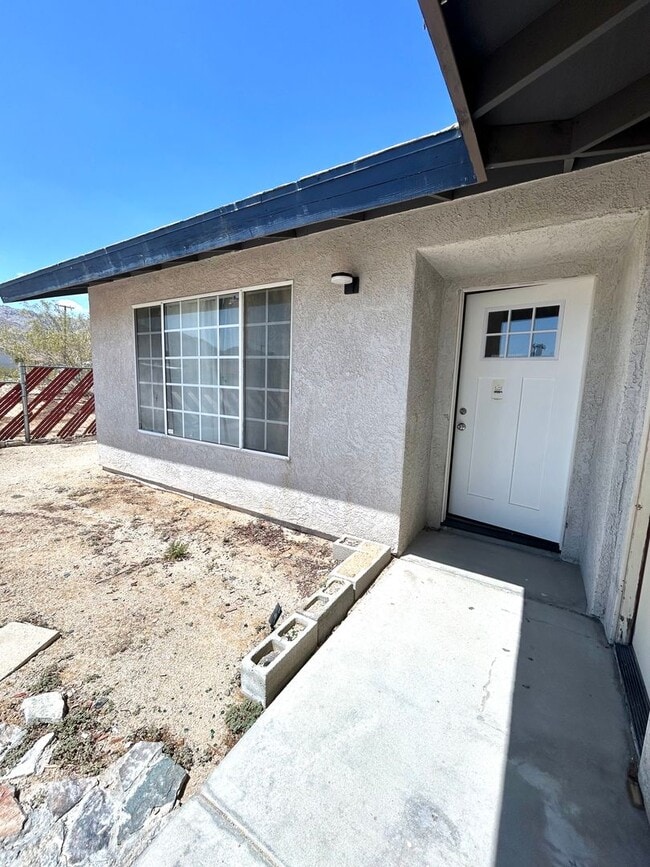 Photo - Newly Renovated 2 Bedroom in a Quiet Neighborhood