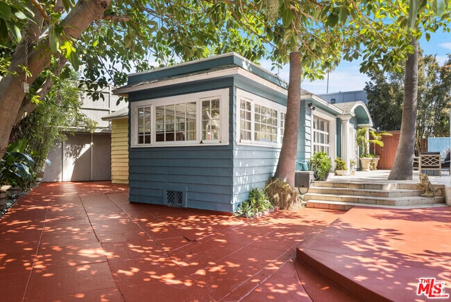 Building Photo - 837 Venice Blvd. Rental