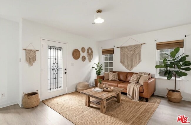 Photo - 4108 Harter Ave