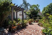 Photo - 812 June St