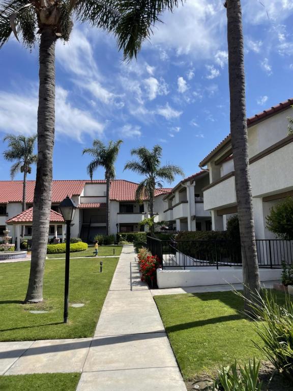 Photo - 6386 W Lincoln Ave