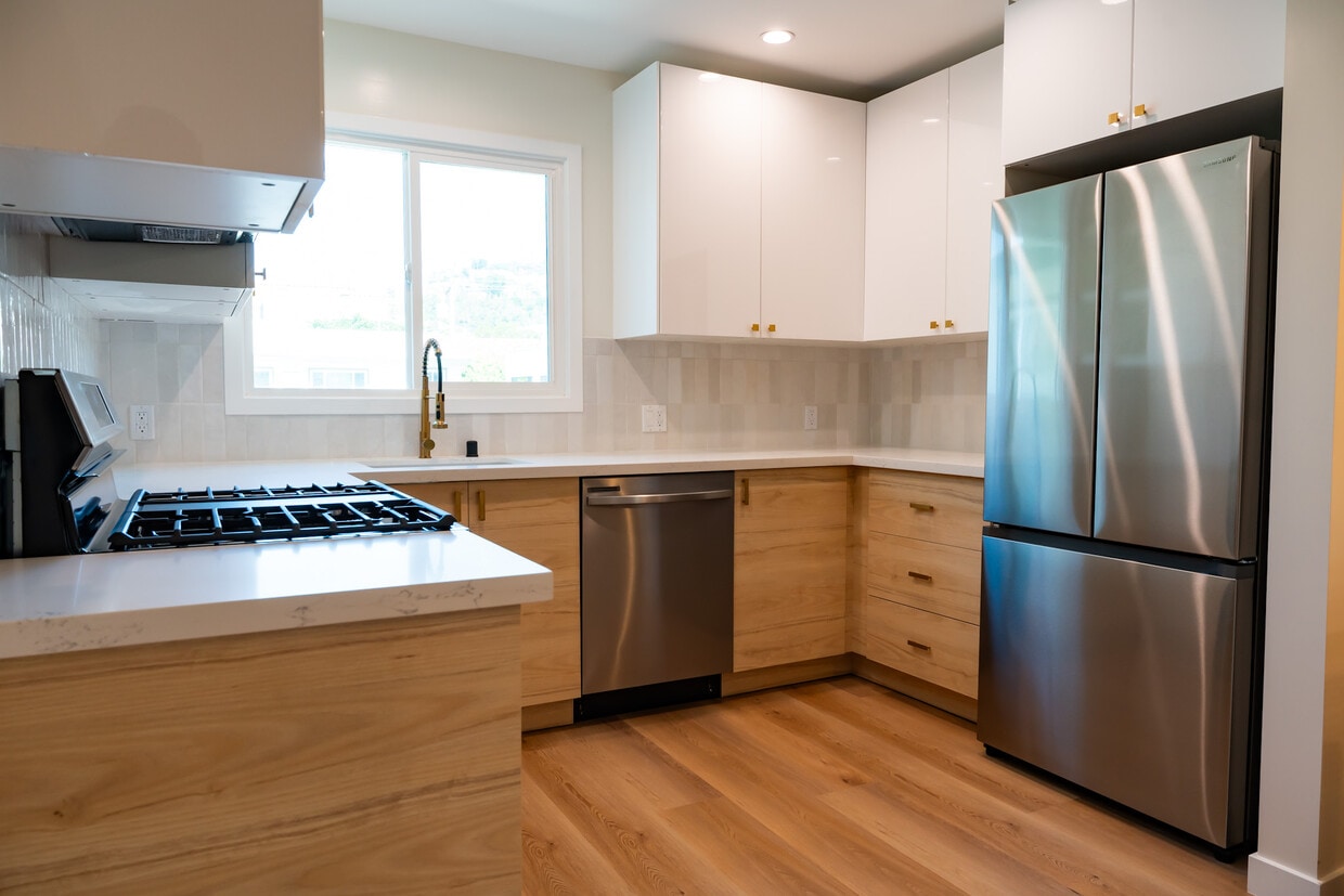 Floor Plan - 2 Bed/ 2 Bath