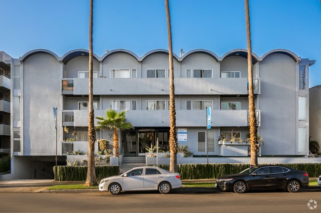 4th Street Frontage - ZVI Coast Rental