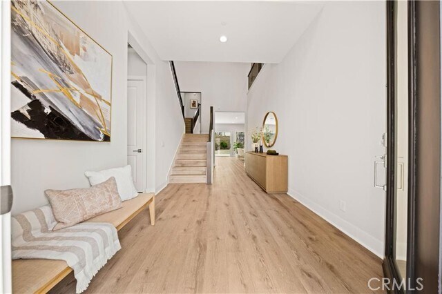 Photo - 271 Huckleberry