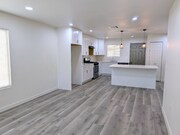 Photo - 1358 N Murray St