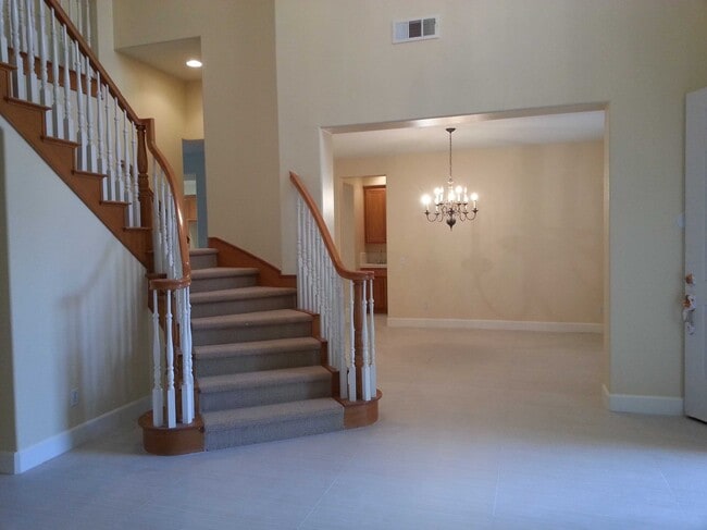 Photo - 936 McCall Cir