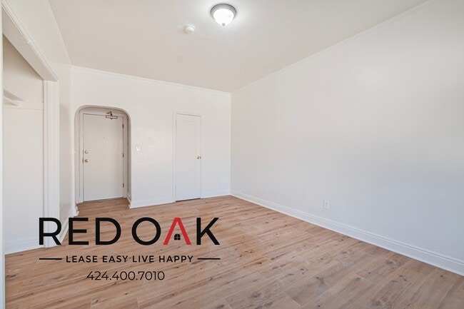 Photo - 2850 Leeward Ave Unit 207