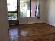 Photo - 1523 11th St Apartments