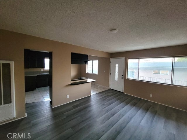 Photo - 2352 Lewis Ave Unit 6