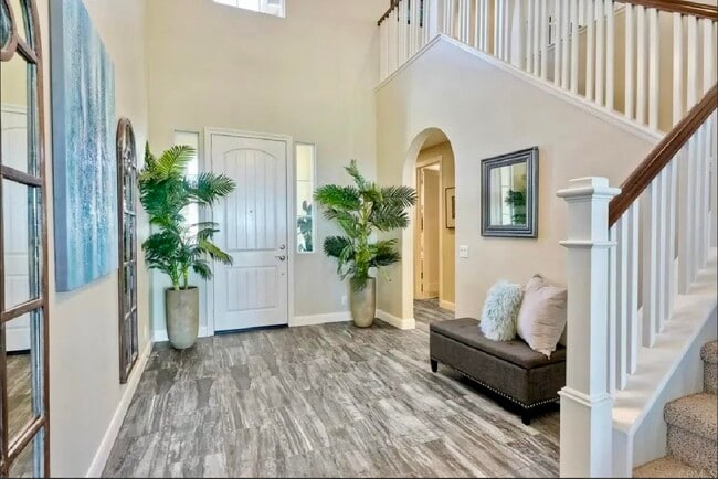 Photo - 218 Newport Pier Way