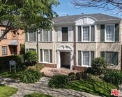 Photo - 212 S Reeves Dr Apartment Unit 3