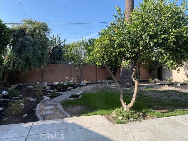 Photo - 1353 Pengra St