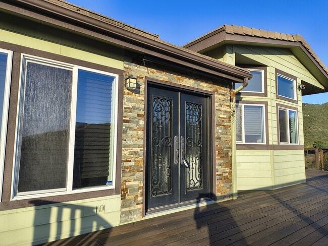 Photo - 2828 La Cresta Rd