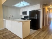 Photo - Los Caballeros #526 Unit 526