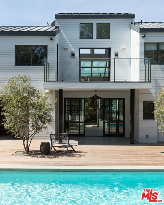 Photo - 7310 Birdview Ave