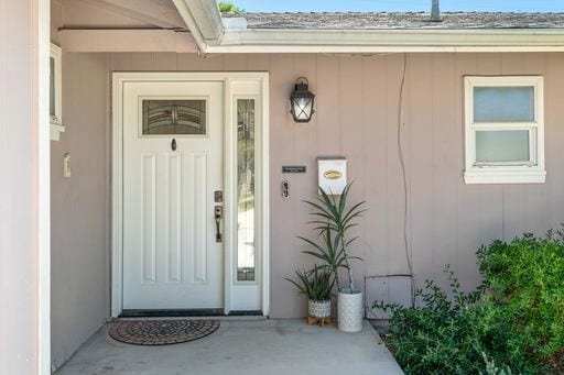 Photo - 23906 Hamlin St