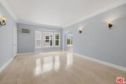 Photo - 437 N Genesee Ave Unit 1/2