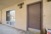 Photo - 1140 N Clark St Condo Unit 206