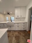 Photo - 2037 Stewart St