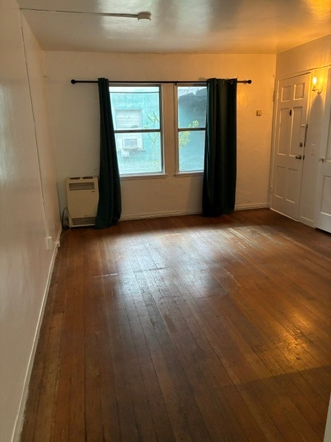 Building Photo - 303 S Doheny Dr Unit 102