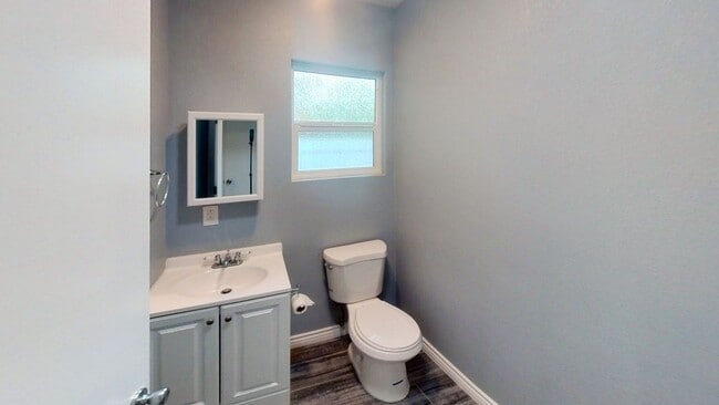 Photo - 150 W Olive St