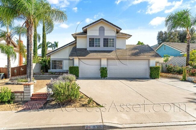 Building Photo - Charming 3 Bed/2.5 Bath Home With A Spacious Backyard And 3-Car Garage in Lake Elsinore!