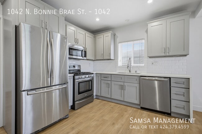 Building Photo - 1042 N Bonnie Brae St Unit 1042