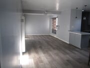 Photo - 720 W 214th St