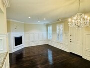 Photo - $3995.00 / 1600 sq.ft - 3 bdrm/2.5 bth Van... House