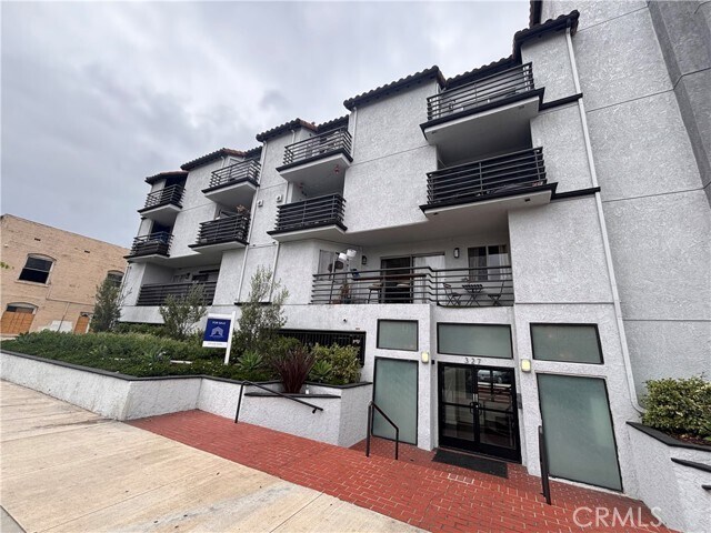 Photo - 327 Chestnut Ave Condo Unit 204