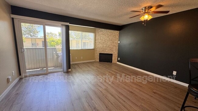 Building Photo - 202 S Pierce St Rental