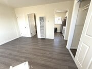 Photo - 511 W Manchester Blvd Apartment Unit 8