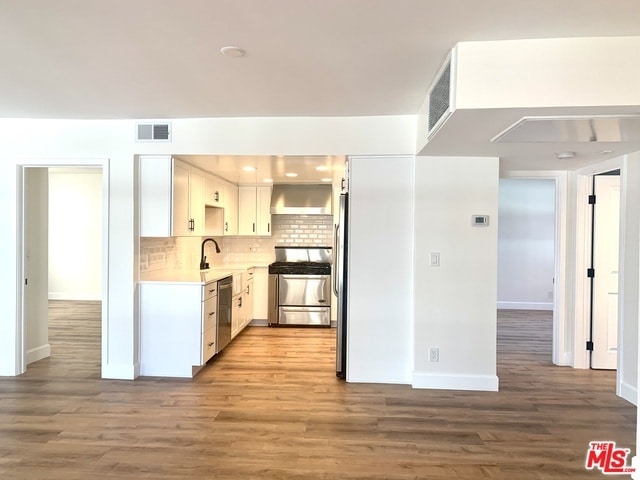 Photo - 1227 Granville Ave Unit 200