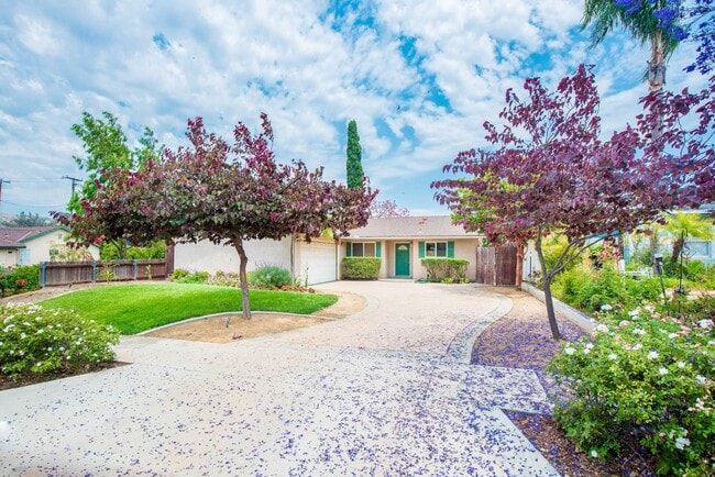 3 Bedroom Single Family Home in the Brea-O... - 3 Bedroom Single Family Home in the Brea-O...