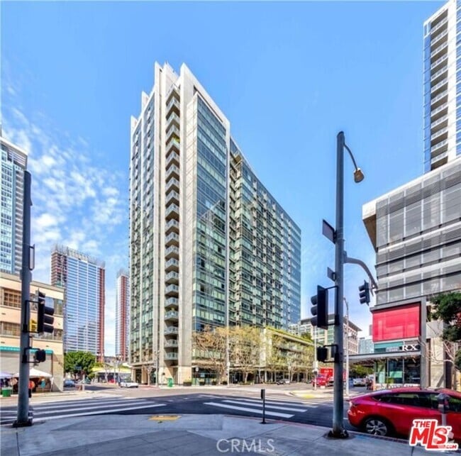 Building Photo - 1155 S Grand Ave Unit 909 Rental
