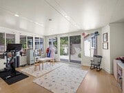 Photo - 1110 Coronet Ave House