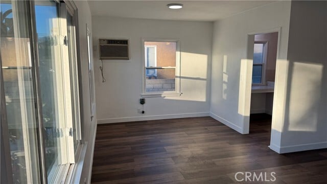 Photo - 4350 Filhurst Ave