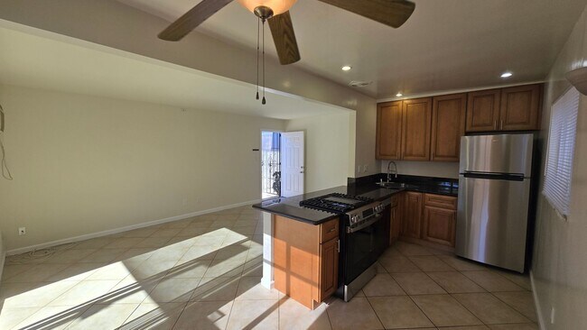 Photo - 2341-2343 Grand Ave Unit 2343