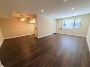 Photo - 515 E Elmwood Ave Unit 107