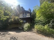 Photo - 24027 Lakeview Dr House