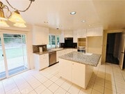 Photo - 5763 Valerie Ave